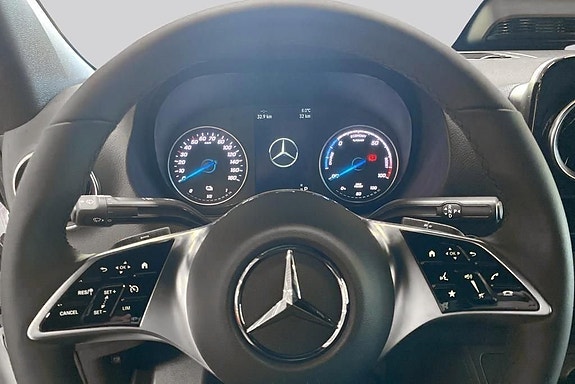 Mercedes-Benz Sprinter 208 9 of 21