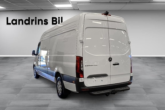 Mercedes-Benz Sprinter 208 5 of 21