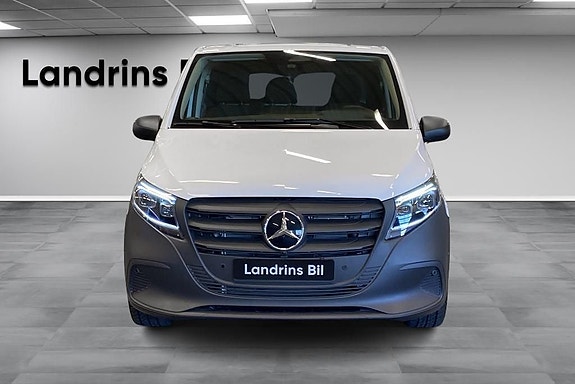 Mercedes-Benz Vito 116 2 of 5