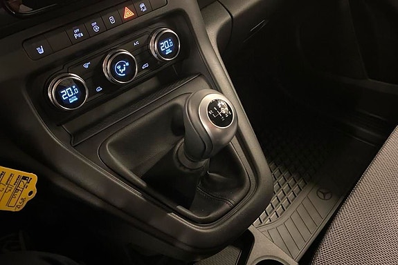 Mercedes-Benz Citan 113 12 of 14