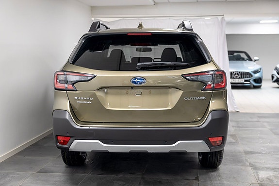 Subaru Outback 7 of 19