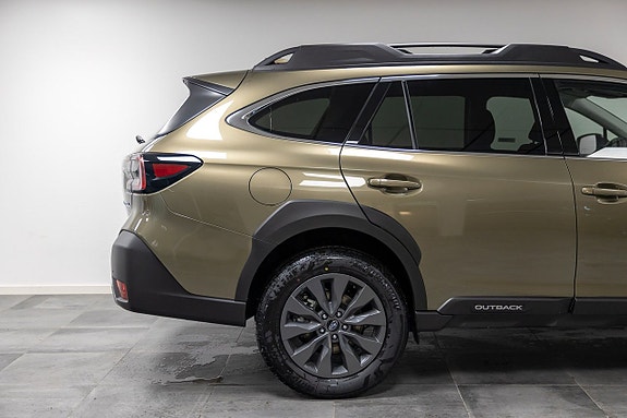 Subaru Outback 8 of 19