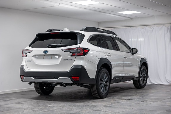Subaru Outback 3 of 27