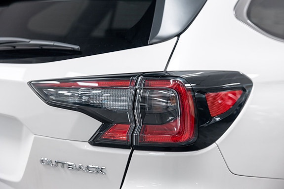 Subaru Outback 9 of 27