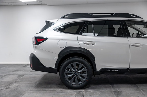 Subaru Outback 5 of 27