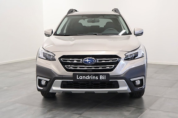 Subaru Outback 2 of 15