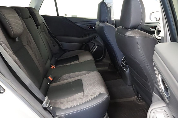 Subaru Outback 13 of 15