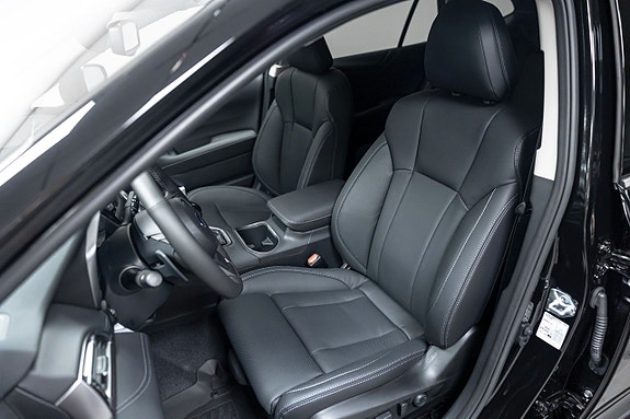 Subaru Outback 12 of 27