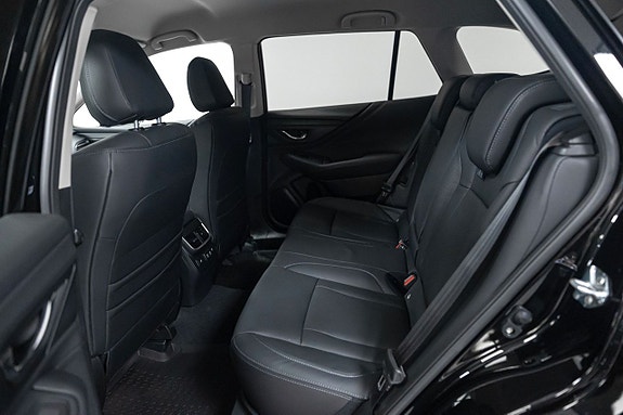 Subaru Outback 13 of 27