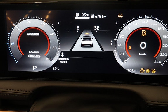 Nissan Ariya 10 of 15