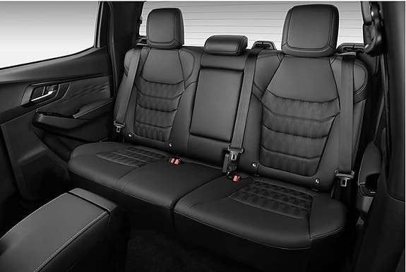 Isuzu D-max 9 of 9