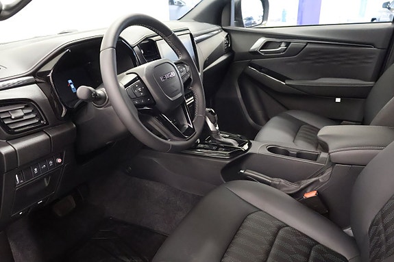 Isuzu D-max 9 of 16