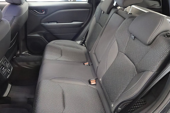 Subaru Forester 5 of 15