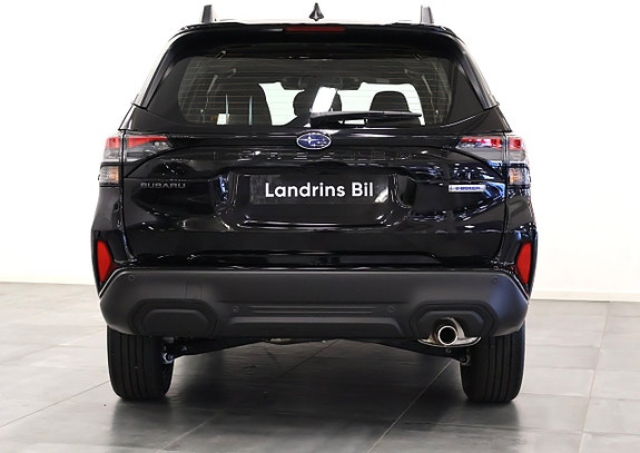 Subaru Forester 3 of 15