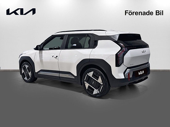 Kia EV3 6 of 19