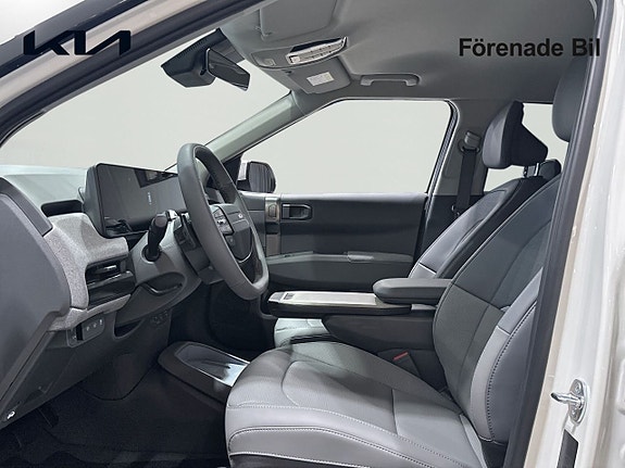 Kia EV3 8 of 19