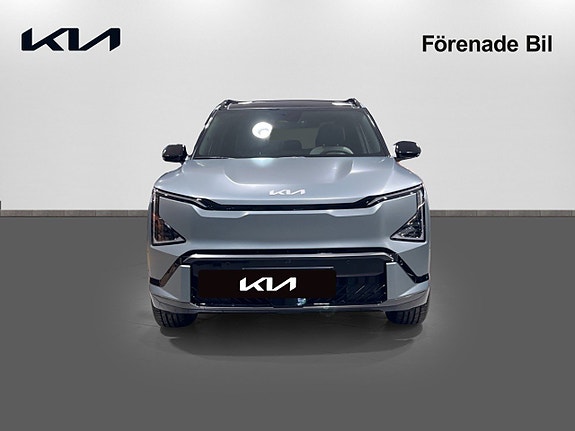 Kia EV5 3 of 19