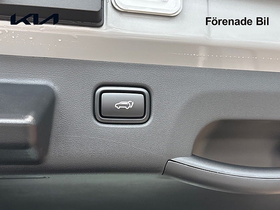 Kia EV6 23 of 24