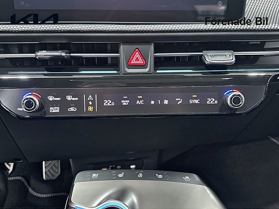 Kia EV6 18 of 24