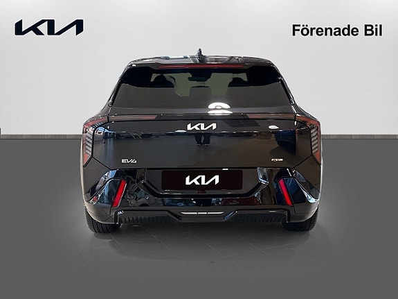 Kia EV4 5 of 20