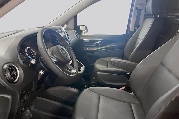 Mercedes-Benz eVito 112 11 of 12