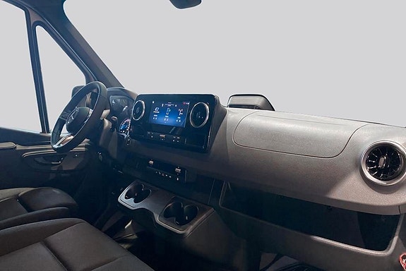 Mercedes-Benz Sprinter 314 9 of 16