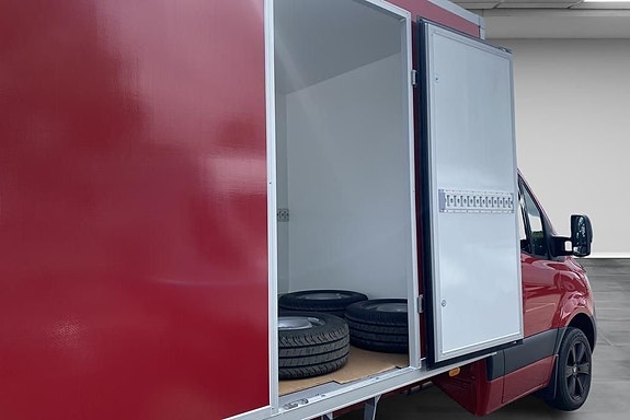 Mercedes-Benz Sprinter 317 16 of 18