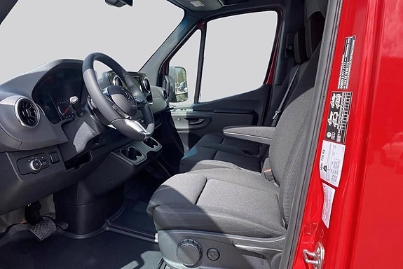 Mercedes-Benz Sprinter 317 8 of 18