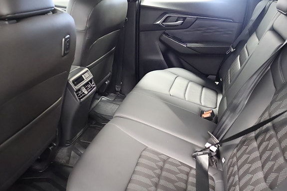 Isuzu D-max 9 of 11