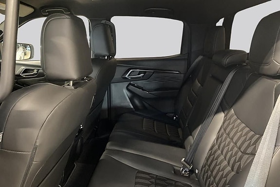 Isuzu D-max 9 of 18