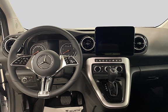Mercedes-Benz T180 d 7 of 16