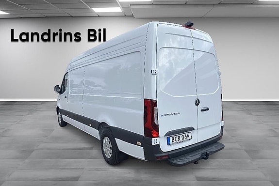 Mercedes-Benz eSprinter 420 6 of 17
