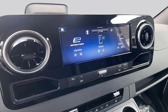 Mercedes-Benz eSprinter 420 11 of 17