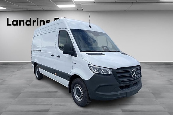 Mercedes-Benz eSprinter 414 3 of 17