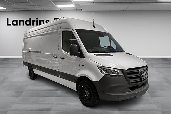 Mercedes-Benz eSprinter 420 2 of 11