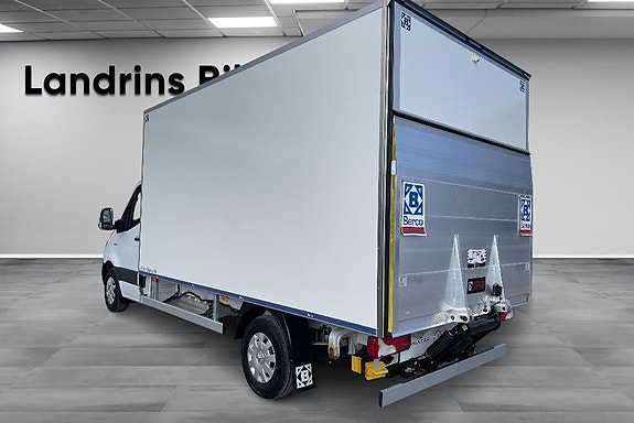 Mercedes-Benz eSprinter 420 6 of 14