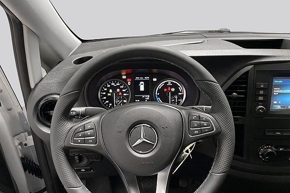 Mercedes-Benz eVito 112 6 of 9