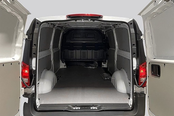 Mercedes-Benz eVito 112 9 of 9