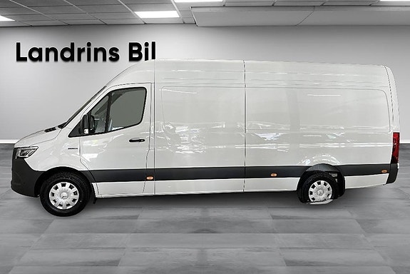 Mercedes-Benz eSprinter 420 4 of 14