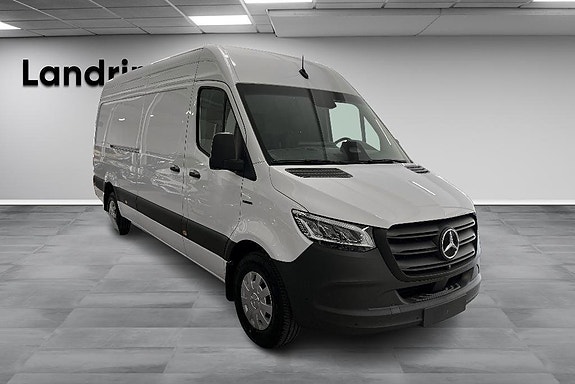 Mercedes-Benz eSprinter 420 3 of 14