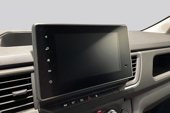 Nissan Primastar 12 of 15