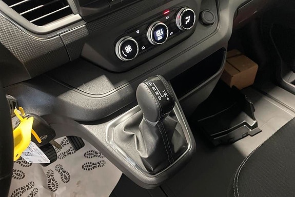 Nissan Primastar 13 of 15