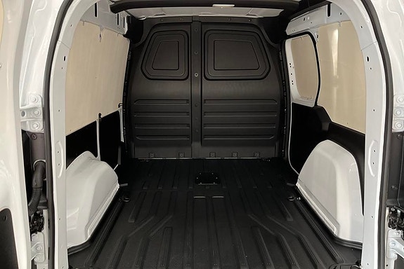 Mercedes-Benz eCitan 14 of 14