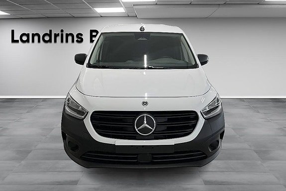 Mercedes-Benz eCitan 2 of 5