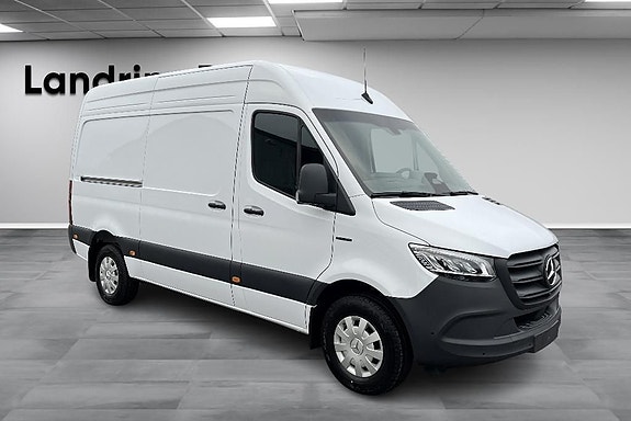 Mercedes-Benz eSprinter 314 3 of 14