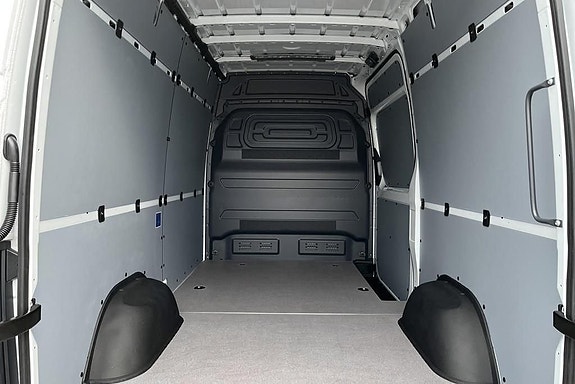 Mercedes-Benz eSprinter 314 14 of 14