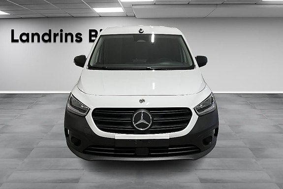 Mercedes-Benz eCitan 2 of 5