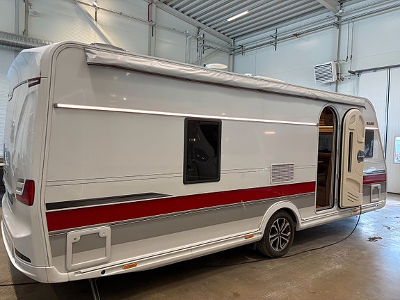 Kabe Royal 600 CXL KS 2 of 14