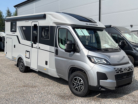 Adria Compact