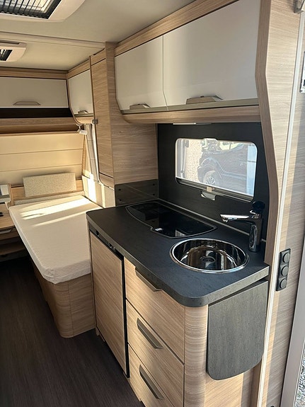Knaus Sudwind 460 UE 7 of 10